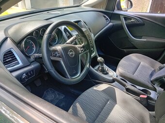 OPEL ASTRA J 1.6i 16V 2013 ČR - 8