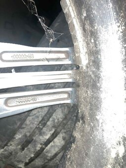 BMW alu kola 18" 8,5Jx18EH2+ ET35 - 8