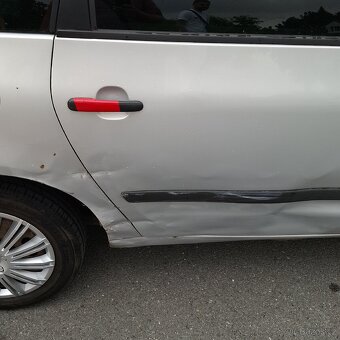 Volkswagen Sharan 1.9 TDI - 8
