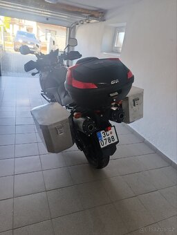 Suzuki V-strom dl 1000 r.v. 2002 - 8