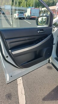 Mazda cx7 Disi turbo 2.3 benzín 2010 rok. - 8