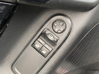 Citroën C3 1.4 VTi ,  70 kW benzín, 2012 - 8