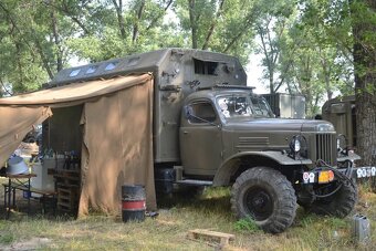 Zil 157 - 8
