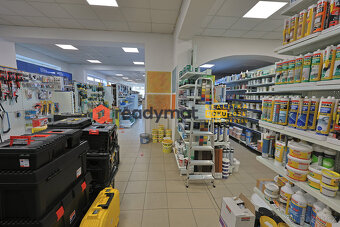 Prodej obchodních prostor 900 m2, Hodonín - 8