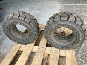 Pneumatiky na VZV ještěrku vysokozdvih Trelleborg 18x7 - 8
