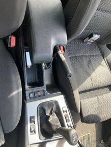 Bmw e46 320d - 8