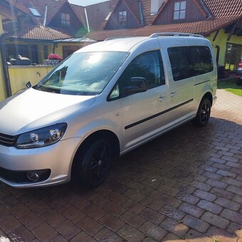 VW Caddy maxi 2.0 tdi 103kw s nájezdovou rampou - 8