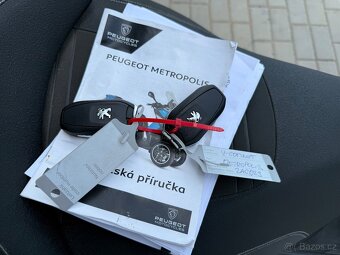 Peugeot Metropolis 400 / 2/2022 / 4700km / 1 majitel - 8