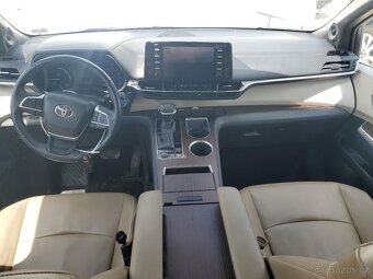 Toyota Sienna XLE 2021 - 8