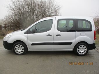 Peugeot Partner 1.6i TeePee 66kW ZADNÍ KŘÍDLA TAŽNÉ Z - 8