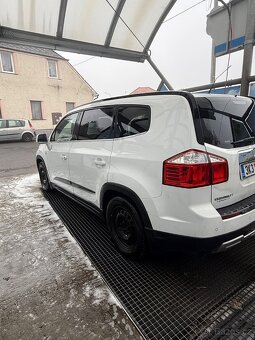 Chevrolet Orlando 2.0 VCDi 120 kW | 7 míst | 2012  Prodám Ch - 8