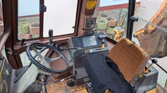 Traktorbagr Case 580K TURBO - 8