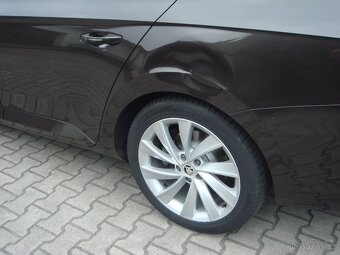 Škoda Superb 2.0tdi 110kw Elegance 2015 142tkm manual - 8