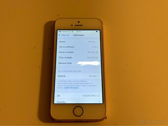 iPhone SE 64Gb 1 gen v Top Stavu Batarie 76% - 8