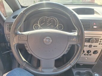 Opel Meriva A 1.6 - 8