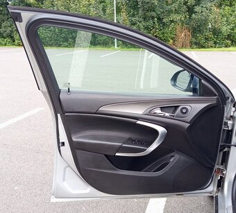 Opel Insignia 2.0 CDTI 96 kW - 2010 | AUTOMAT | STK ¹⁰/2027 - 8