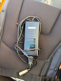 Prodám skládací elektrický invalidní vozík - 8