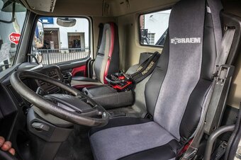 Volvo FMX 450-8x4–Valník/Sklápěč+HR-Palfinger PK 23502 C - 8