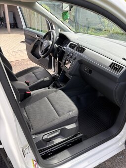 VW caddy 2.0 TDI 75KW r.v2017 druhý majitel - 8