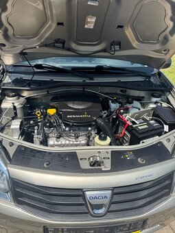 DACIA SANDERO 1,4 MPI - 8