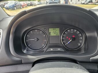 Škoda fabia 2 Style - 8