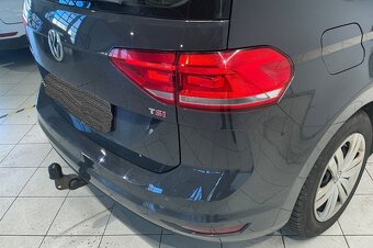 Volkswagen Touran 1.4 Tsi 110 KW 10/2017 165 tis km TOP STAV - 8