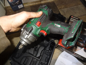 PARKSIDE Aku rázový utahovák na kola auta PASSK 20-Li - 8