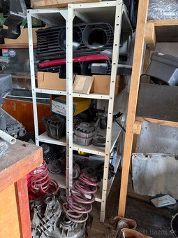 Díly na BMW E30 - 8