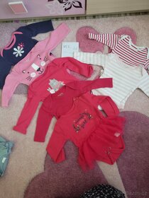 Oblečení a jiné potřeby pro miminko - 8