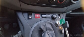 Berlingo 1,6 I - 8