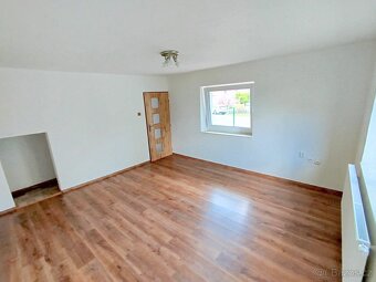 Prodej rodinného domu 120 m², pozemek 575 m² Trusnov - 8
