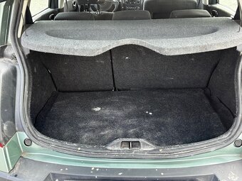 Renault Megane 1.4i 72kw, r.2004, nová STK, pojízdné - 8