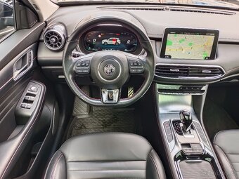 MG EHS PHEV Luxury 1.5 190kW AUT. 78tkm Panorama Virtual ACC - 8