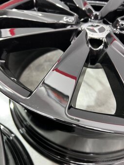 Mercedes r19 top 5x112 - 8