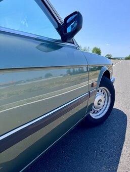 BMW 520i r.v.1982, model e28, šestiválec - 8