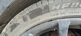 Audi A5 2.7 tdi automat sline - dily z celeho vozu - 8