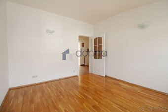 Pronájem bytu 3+1/B, 104m2 + balkon 12m2, Praha 5 - Smíchov, - 8