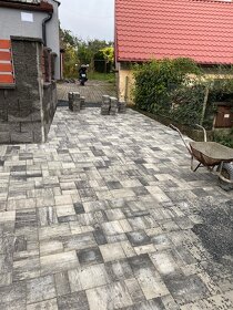 Stavební firma nabízí volné termíny - 8