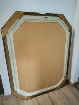 Starožitné zrcadlo ve zlaceném rámu - 8