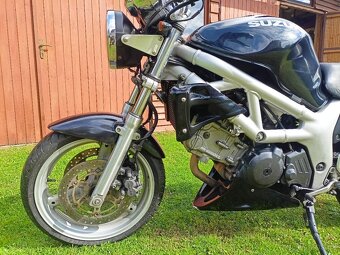 Suzuki SV650 2001 - 8
