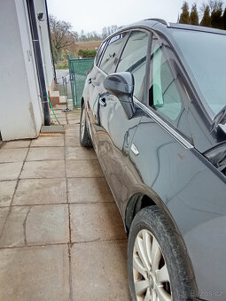 Opel Zafira C 2,0 CDTi 2,0 121kw - náhradní díly - 8