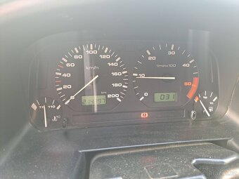 Volkswagen Caddy 1.9sdi - 8