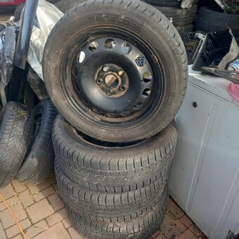 Vw passat 205/55R16 zimní pneu - 8