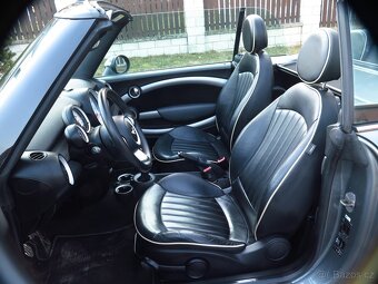 Mini Cooper S 1.6i - Kůže // Navigace // 128kW - 8