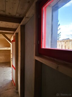 Nová, celoročne obyvatelná maringotka na prodej - 8