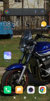 Suzuki GSX 1400 - 8
