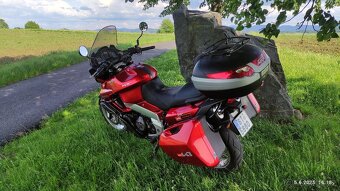 Aprilia ETV 1000 Caponord - 8