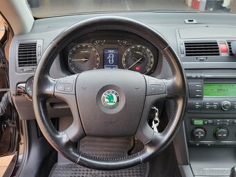 Škoda Octavia II 2.0TDi Edition 100 - Kůže - Xenon - tažné - 8