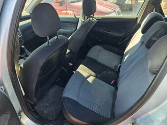 Peugeot 206SW 1,4i - 8