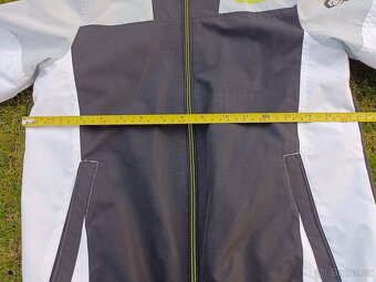 Chlapecká bunda C&A vel. 140 - 8